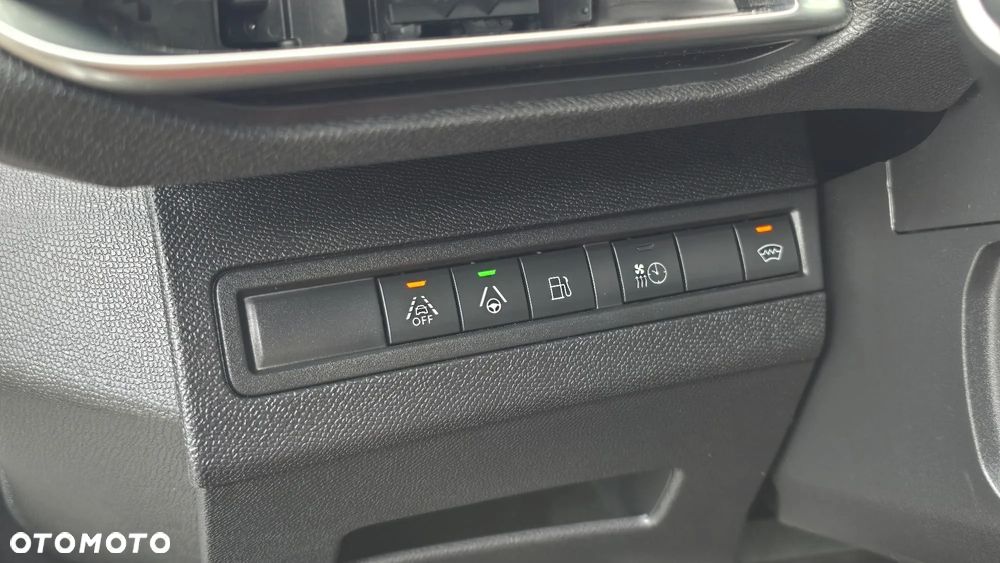 Peugeot 3008 225 e-EAT8 GT Pack - 25