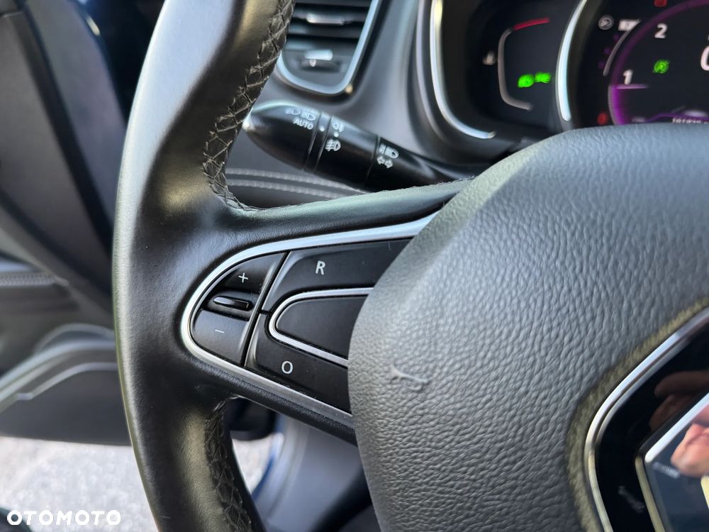 Renault Scenic 1.5 dCi Energy Limited EDC EU6 - 35
