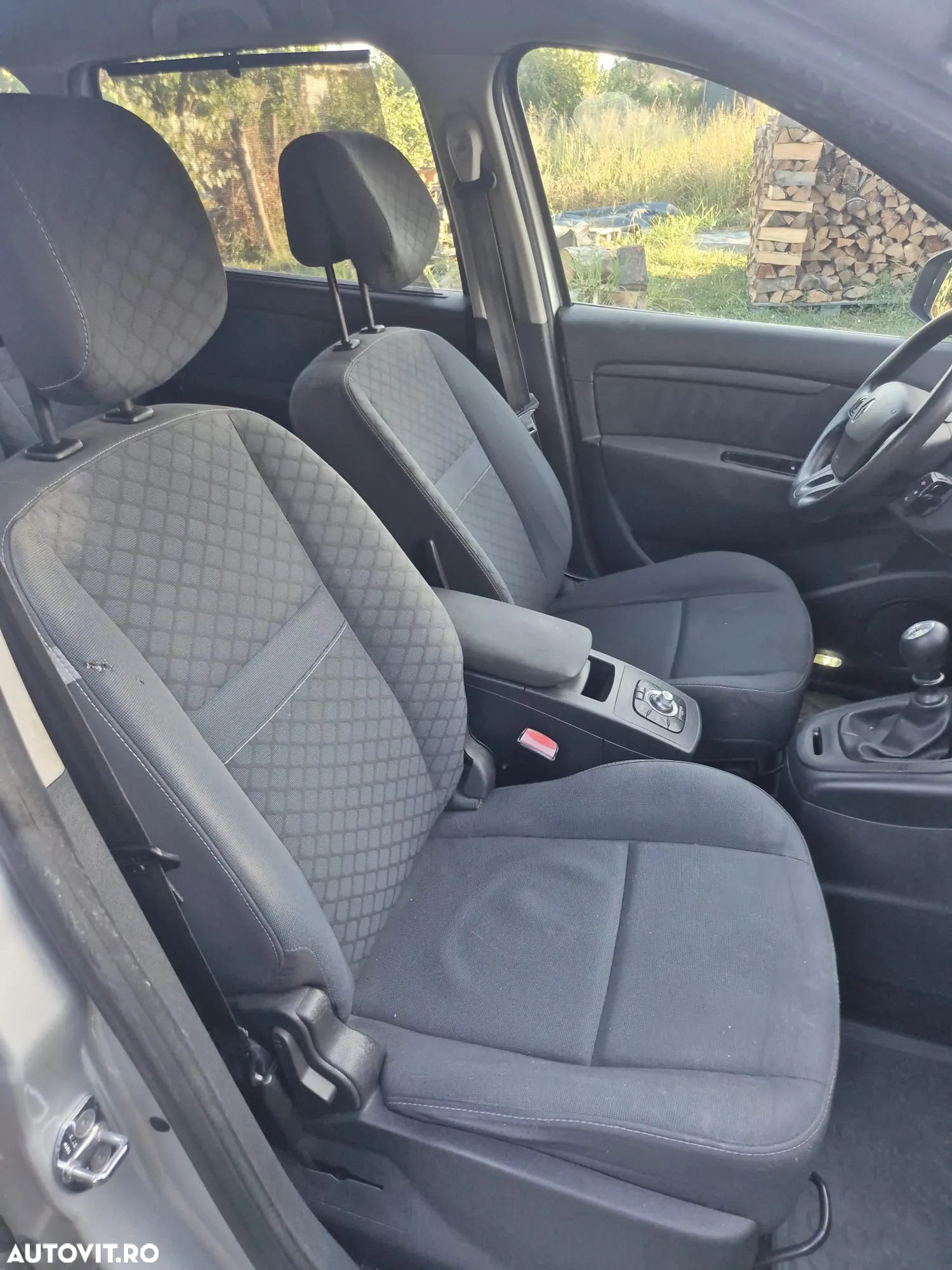 Renault Grand Scenic - 18