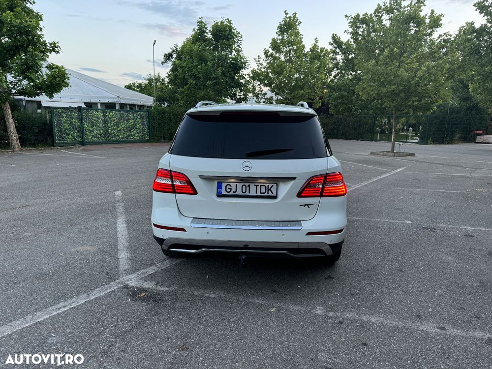 Mercedes-Benz ML 350 BlueTEC 4MATIC 7G-TRONIC - 17