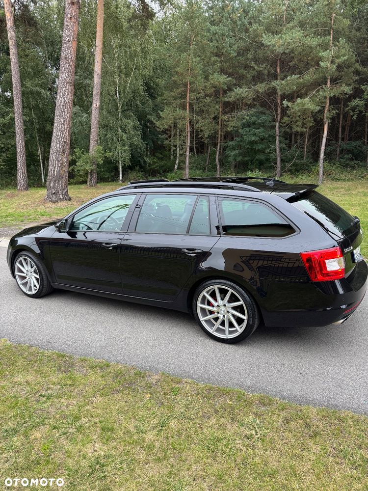 Skoda Octavia 2.0 TDI RS Challenge DSG - 6