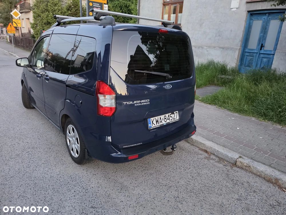 Ford Tourneo Courier 1.0 EcoBoost Trend - 3