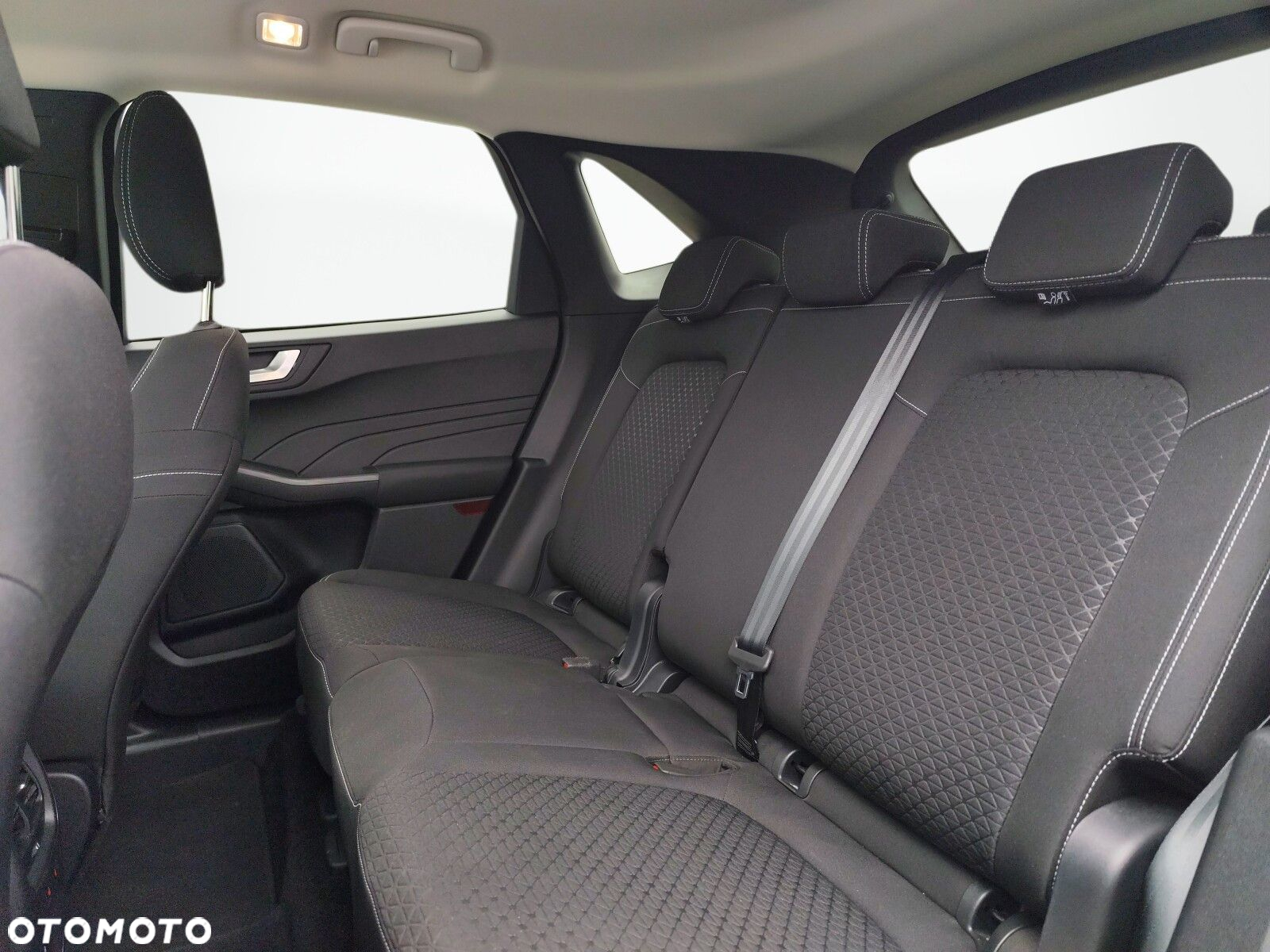 Ford Kuga - 13