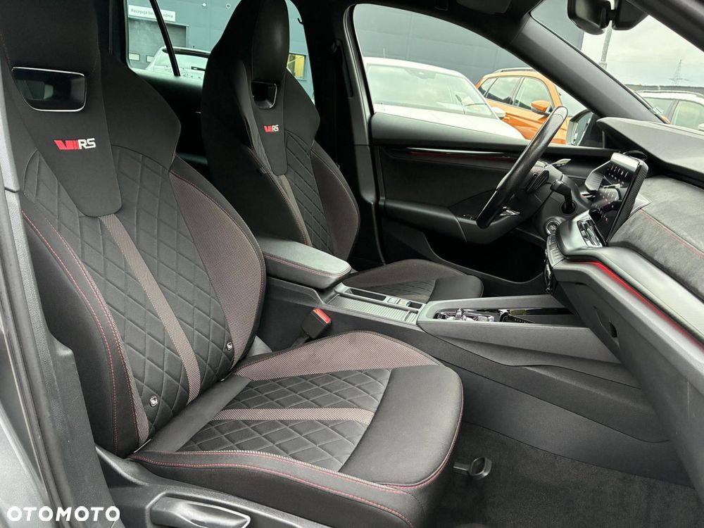 Skoda Octavia 2.0 TDI DSG 4x4 RS - 16
