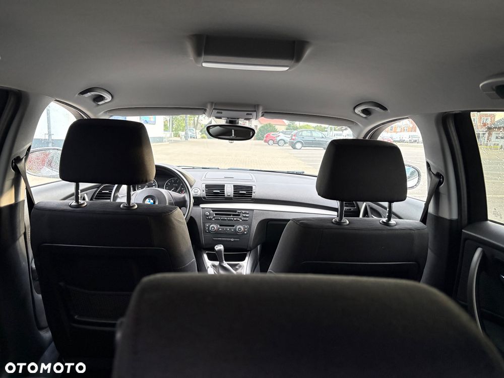 BMW Seria 1 - 12