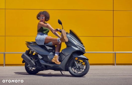 Honda PCX - 1