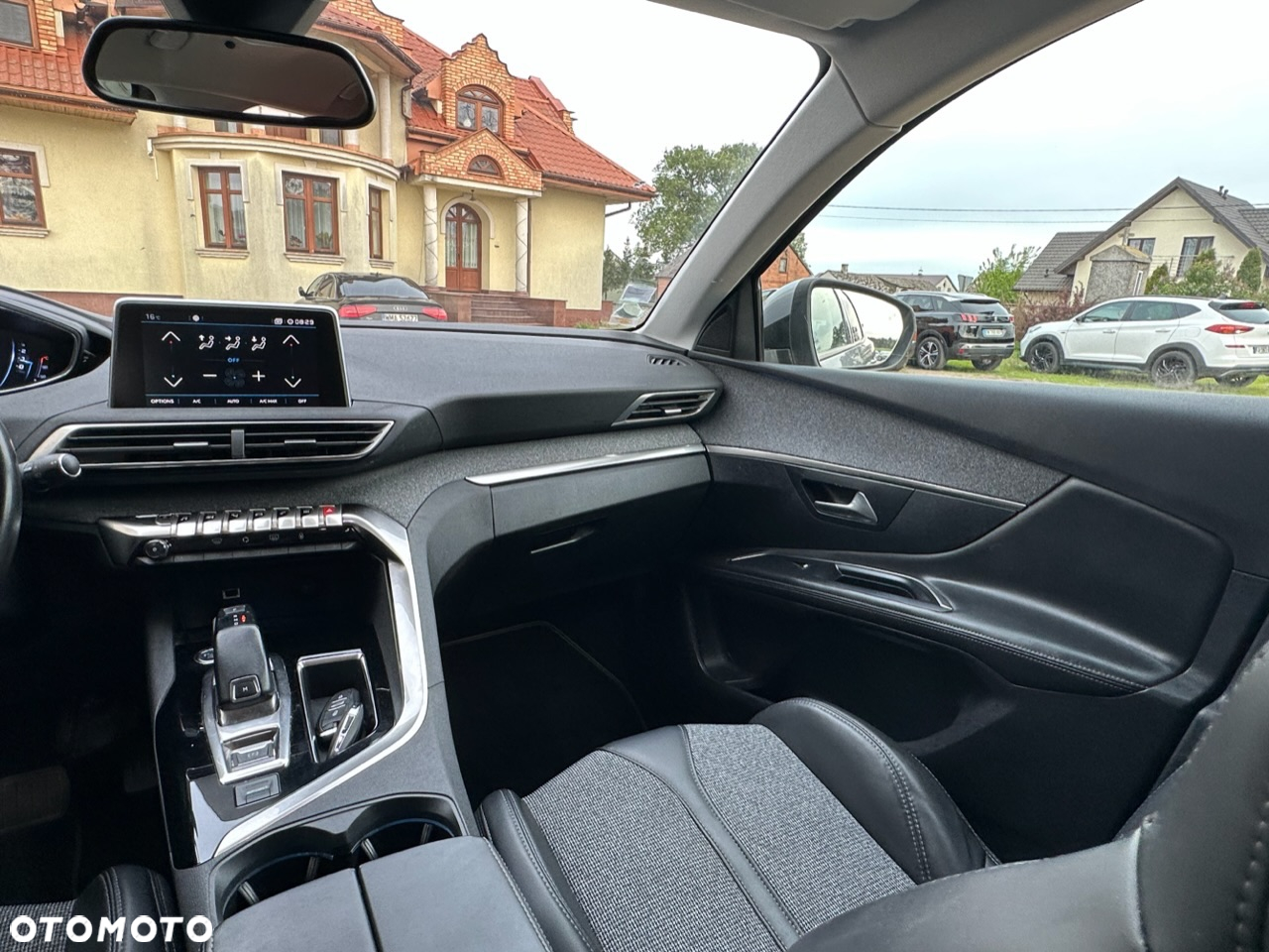 Peugeot 3008 - 13