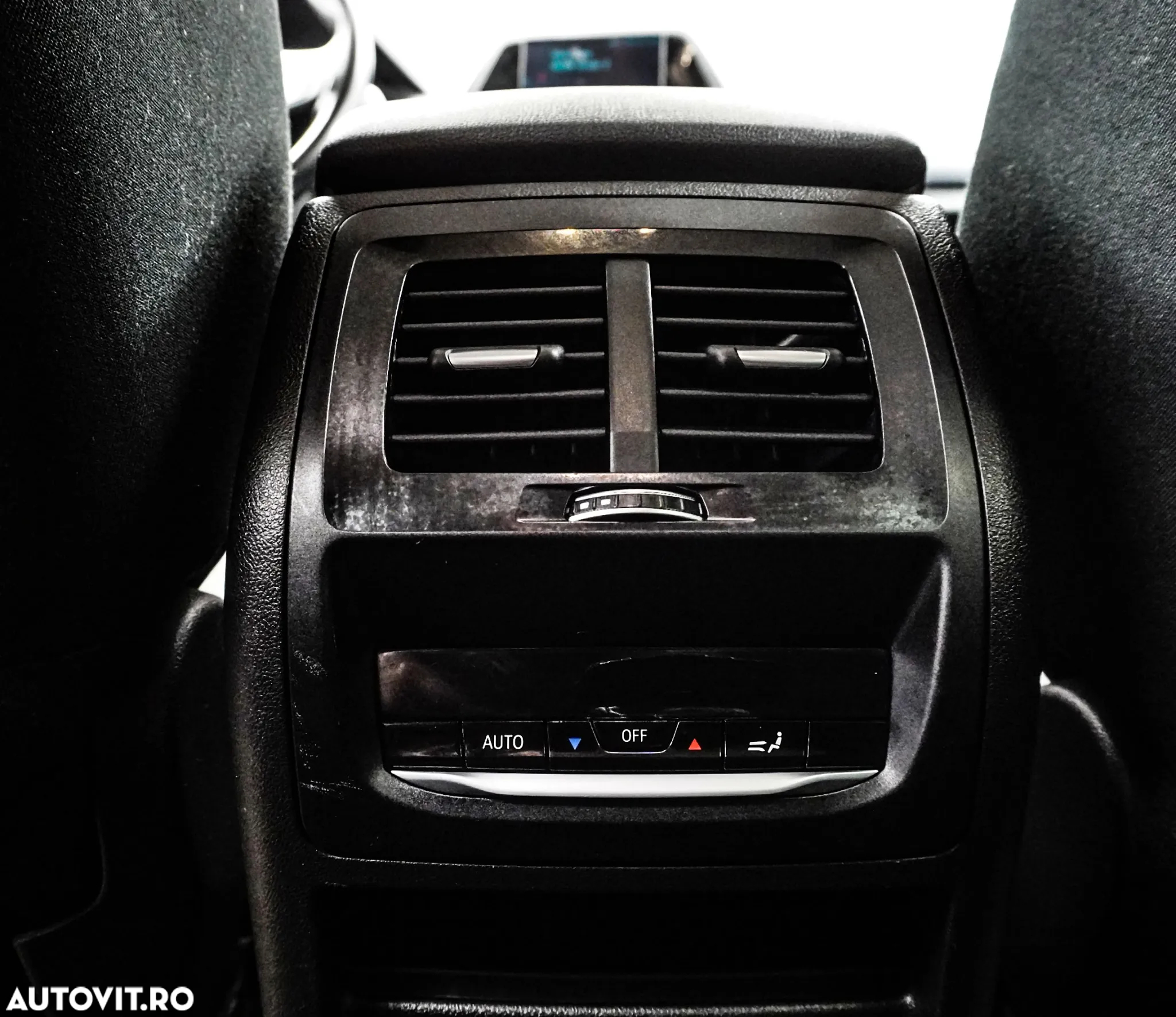 BMW X3 xDrive20d AT Advantage - 31