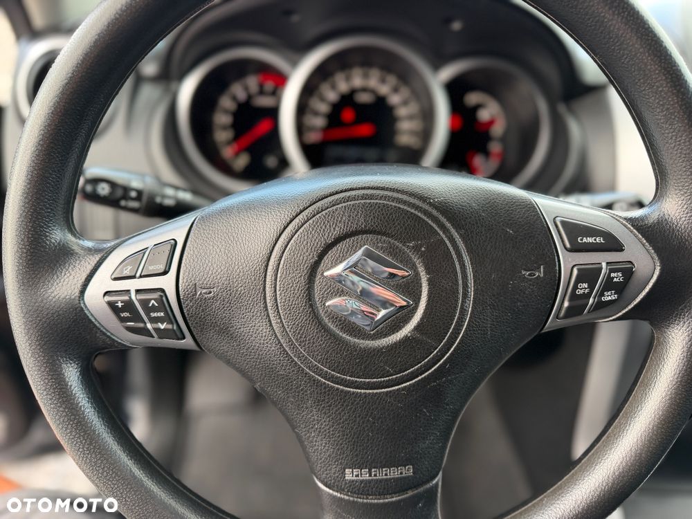 Suzuki Grand Vitara - 16