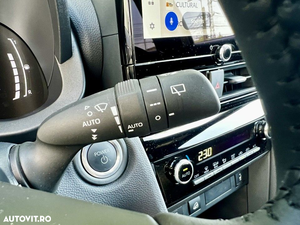 Toyota Yaris Cross - 13