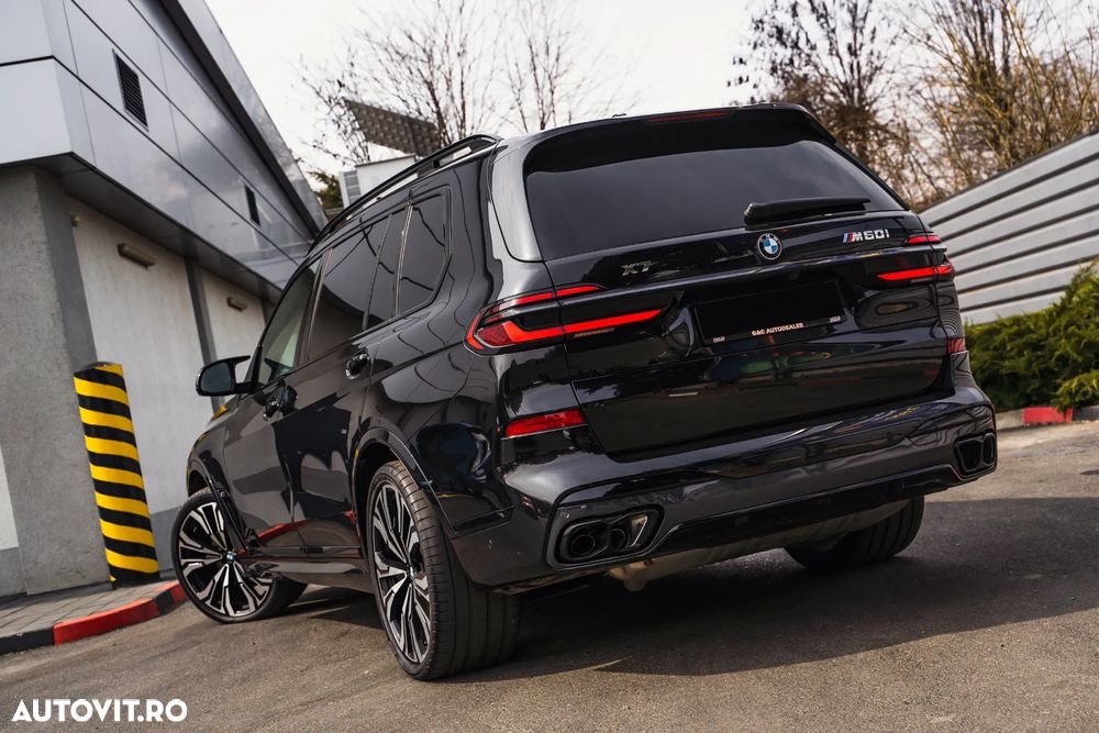 BMW X7 M60i xDrive AT MHEV - 3