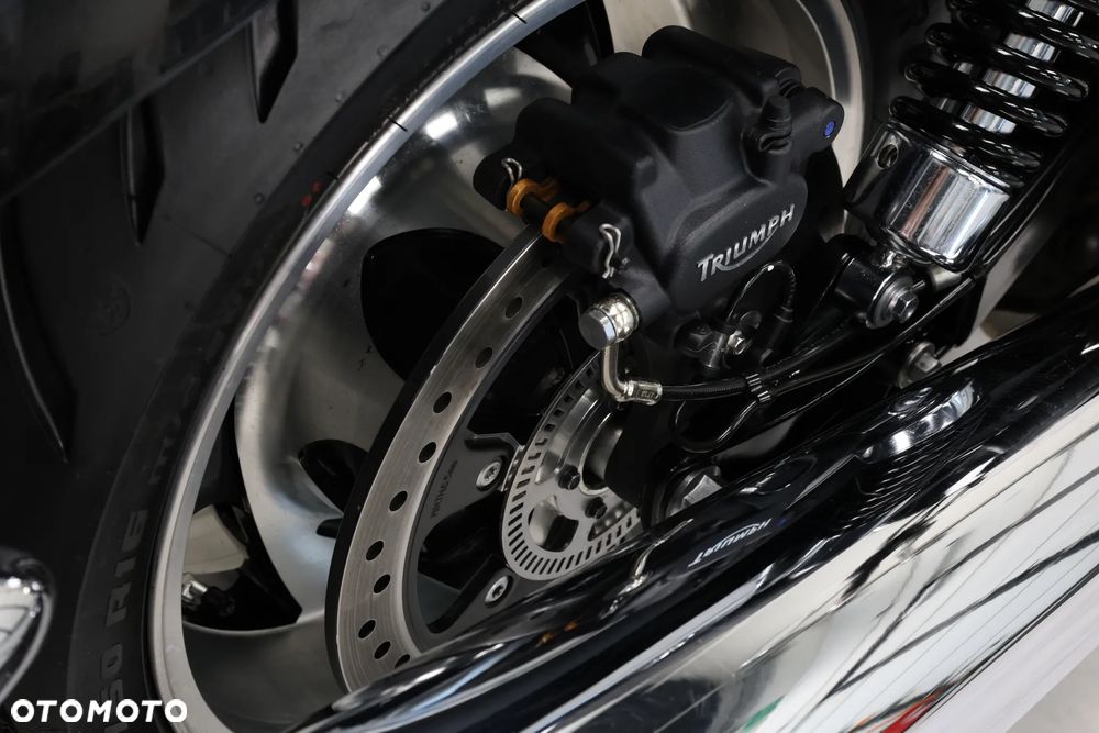 Triumph Rocket - 38