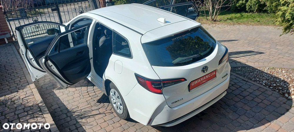 Toyota Corolla - 21