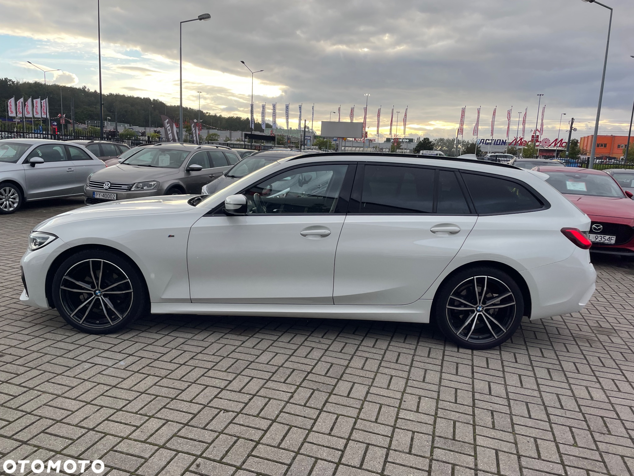 BMW Seria 3 320d M Sport sport - 9