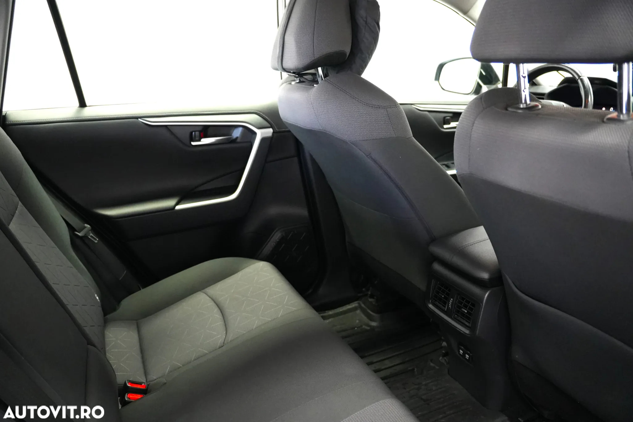 Toyota RAV4 2.5 Hybrid VVT-iE 4x4 Dynamic - 11
