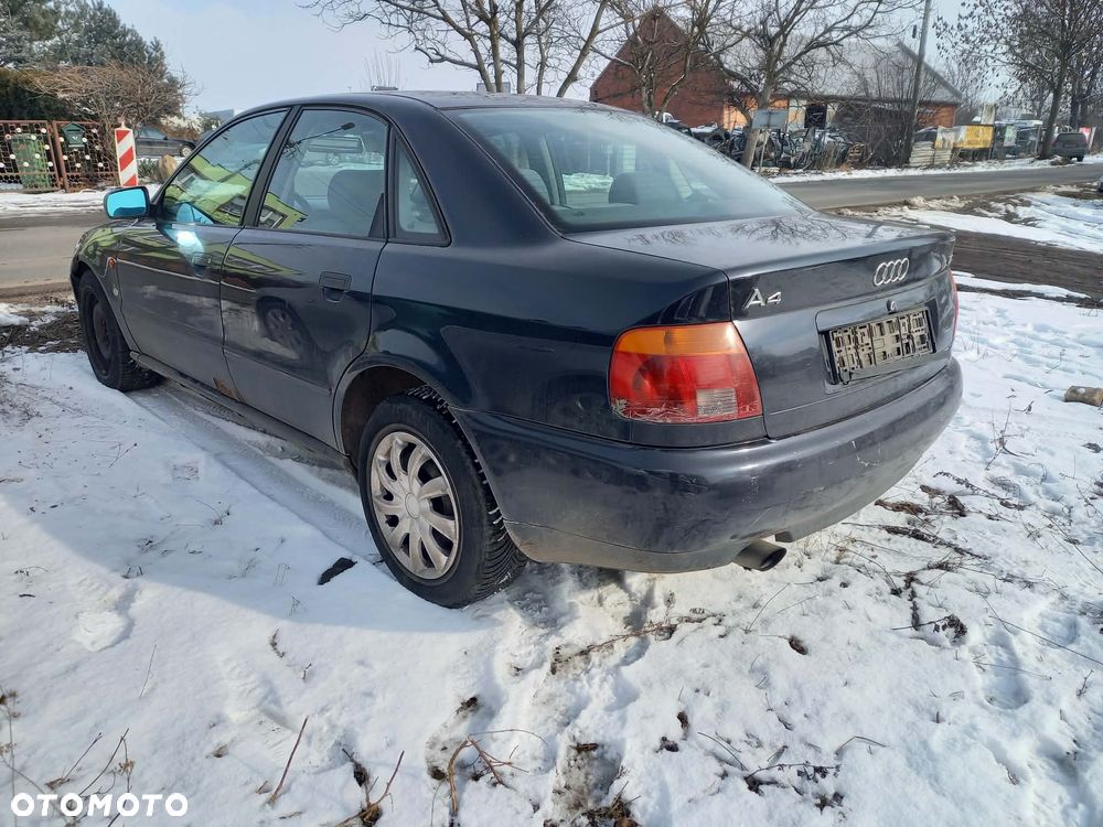 Na części Audi A4 B5 Sedan 1.6 Manual 101 KM 1995-98 - 1