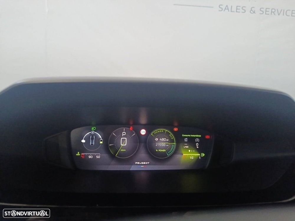 Peugeot 408 1.2 Hybrid Allure e-DCS6 - 12