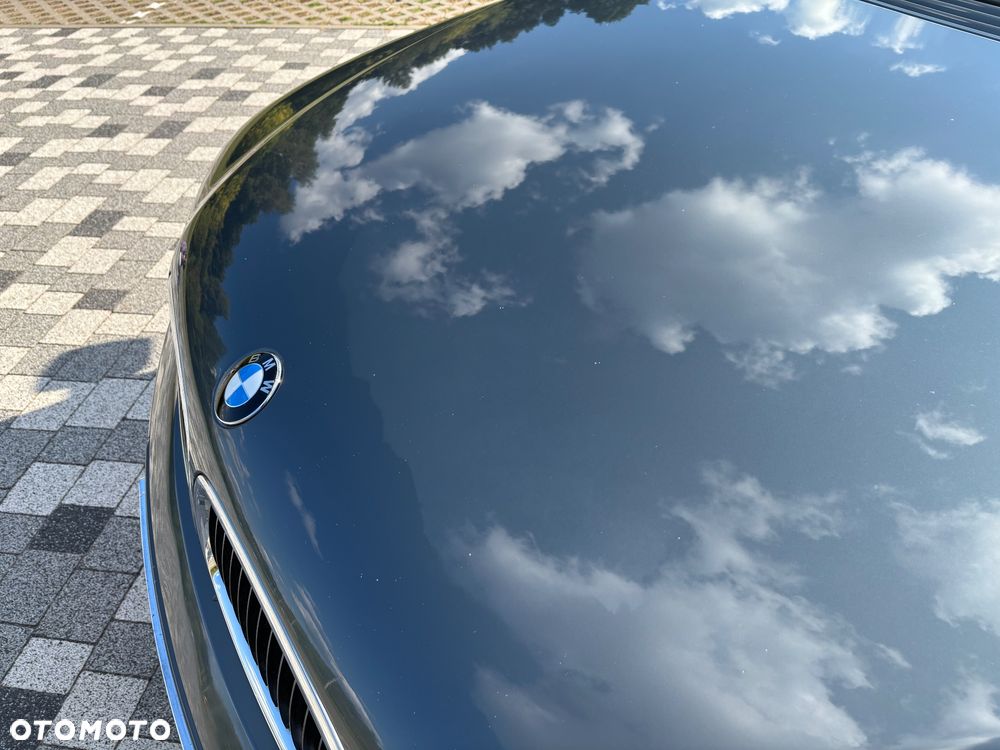 BMW Seria 7 745i - 14