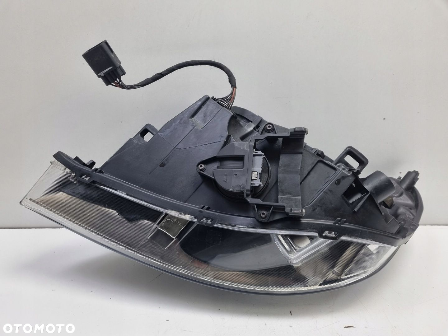 Volvo V60 S60 II PRZEDNIA LAMPA PRAWA prawy przód XENON EUROPA 31299991 - 8
