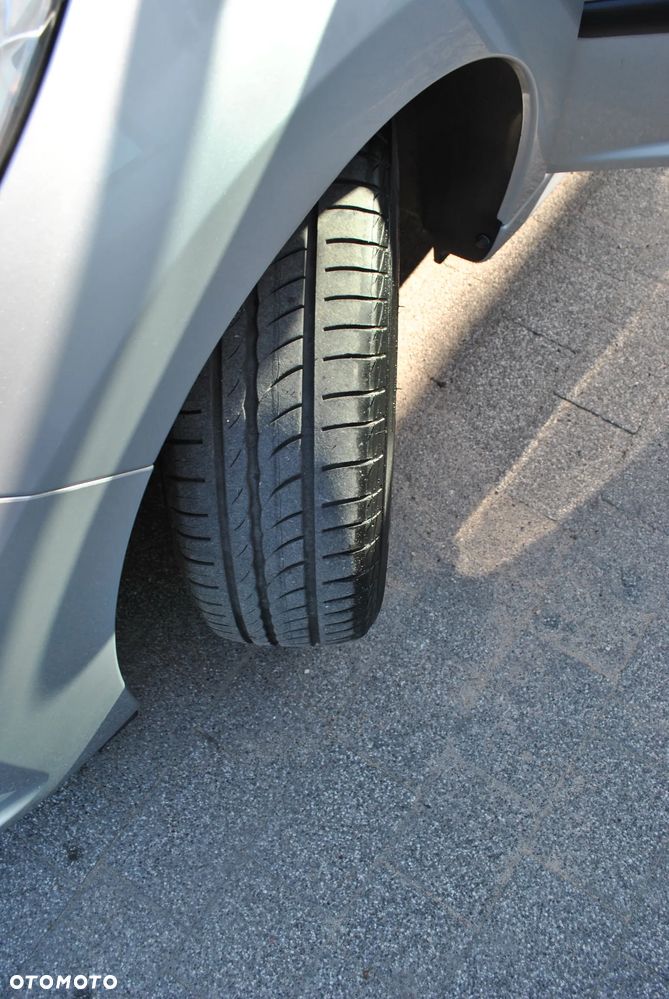 Peugeot 207 75 Tendance - 21