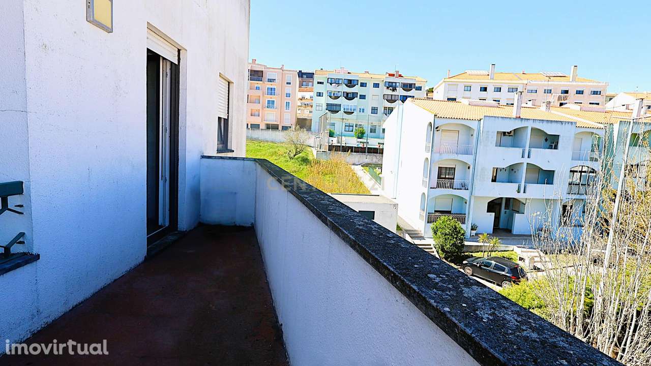 Apartamento T2 em Santana - Sesimbra - Grande imagem: 2/19