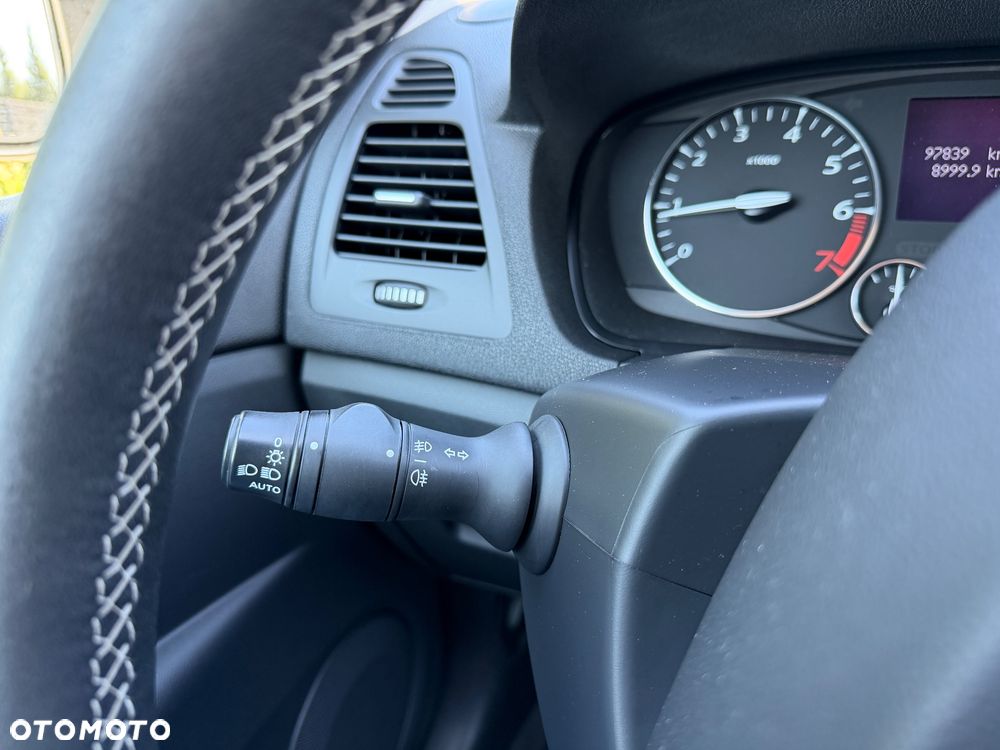 Renault Laguna 2.0 TCe 170 GT - 24