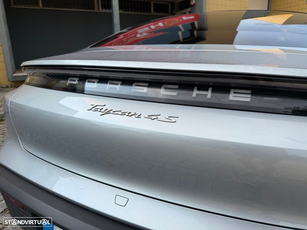 Porsche Taycan 4S Bateria Performance Plus - 33