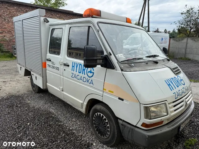 Renault TRAFIC - 10