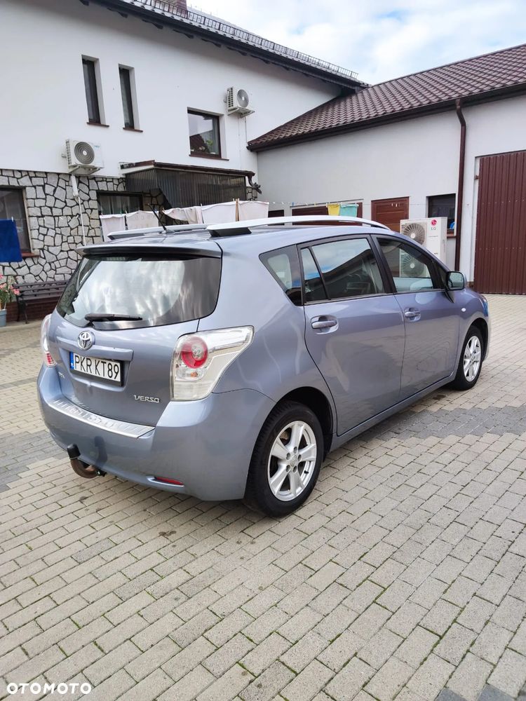 Toyota Verso 2.0 D-4D Premium 7os - 3