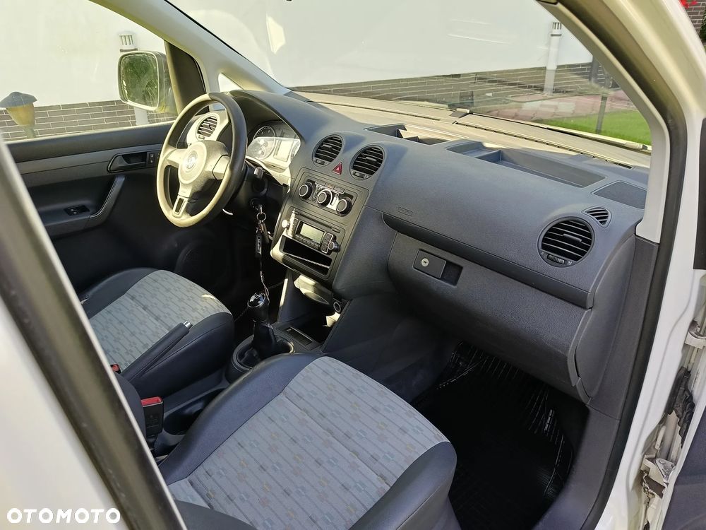 Volkswagen Caddy Maxi - 19