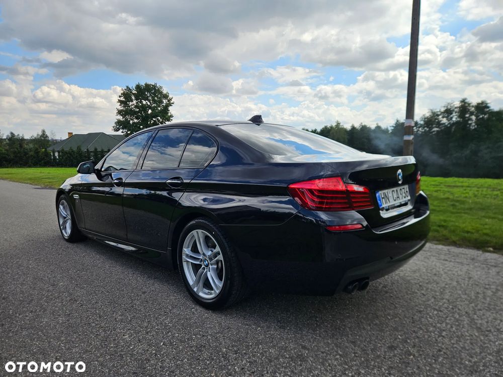 BMW Seria 5 520d M Sport - 6