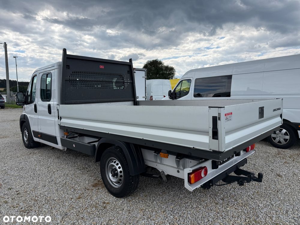 Fiat 2025/Ducato 7 osobowy/doka/skrzynia MAXI/klima/tempomat/hak 3 tony/traction+/full asystenci - 7