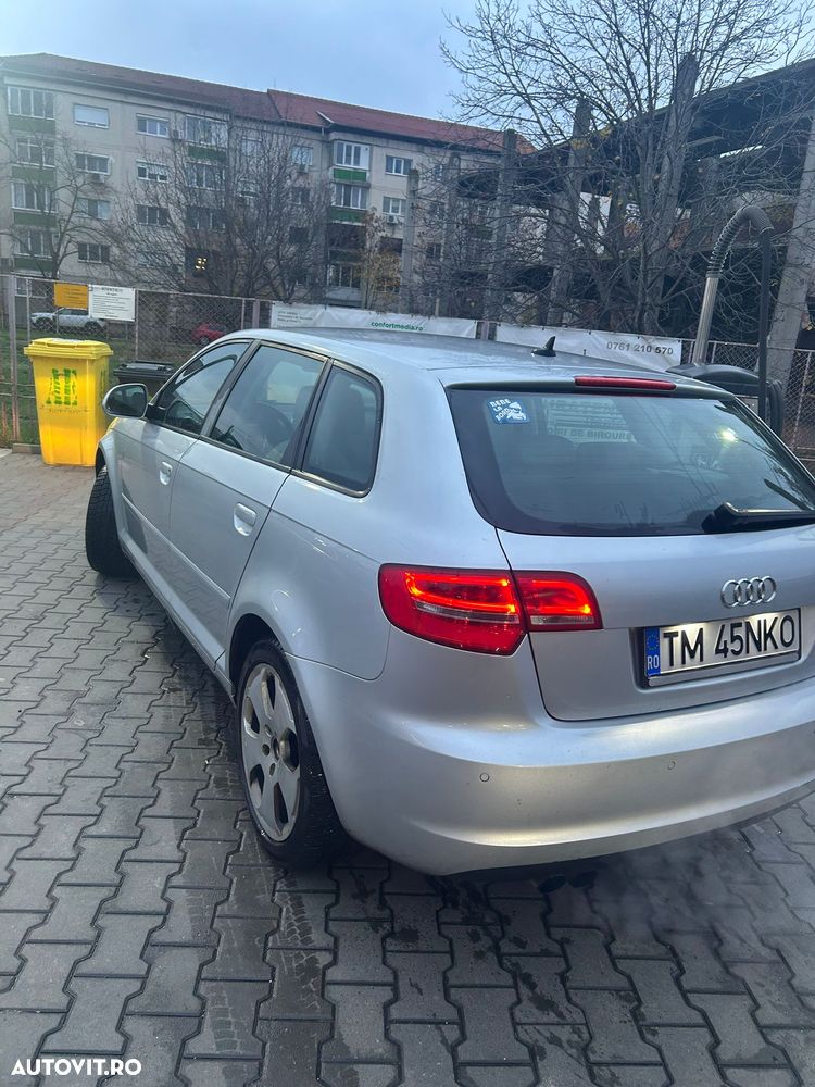 Audi A3 2.0 TDI Sportback DPF Ambiente - 5