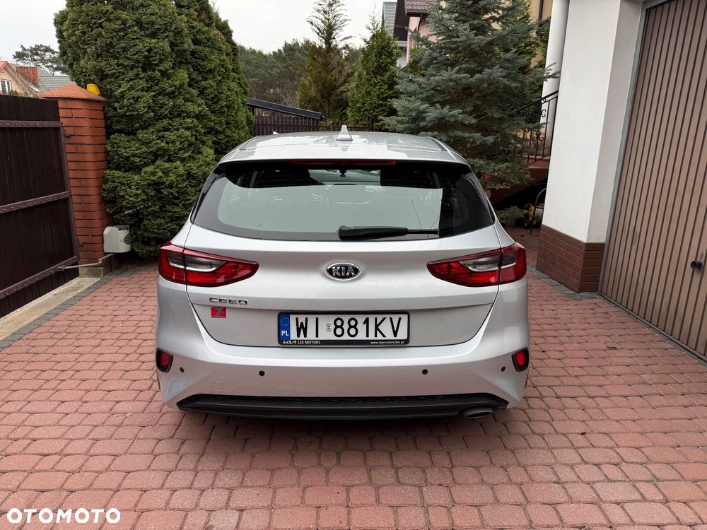 Kia Ceed - 5