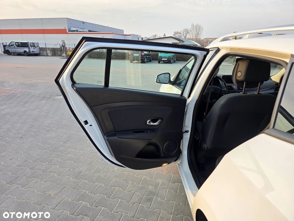 Renault Megane 1.6 16V 100 TomTom Edition - 9
