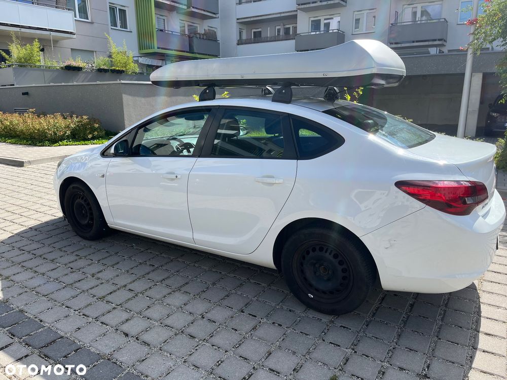 Opel Astra 1.6 Active EU6 - 2