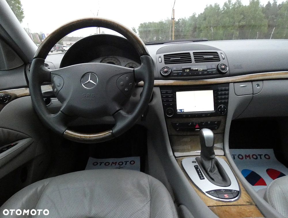 Mercedes-Benz Klasa E 320 T Avantgarde - 6