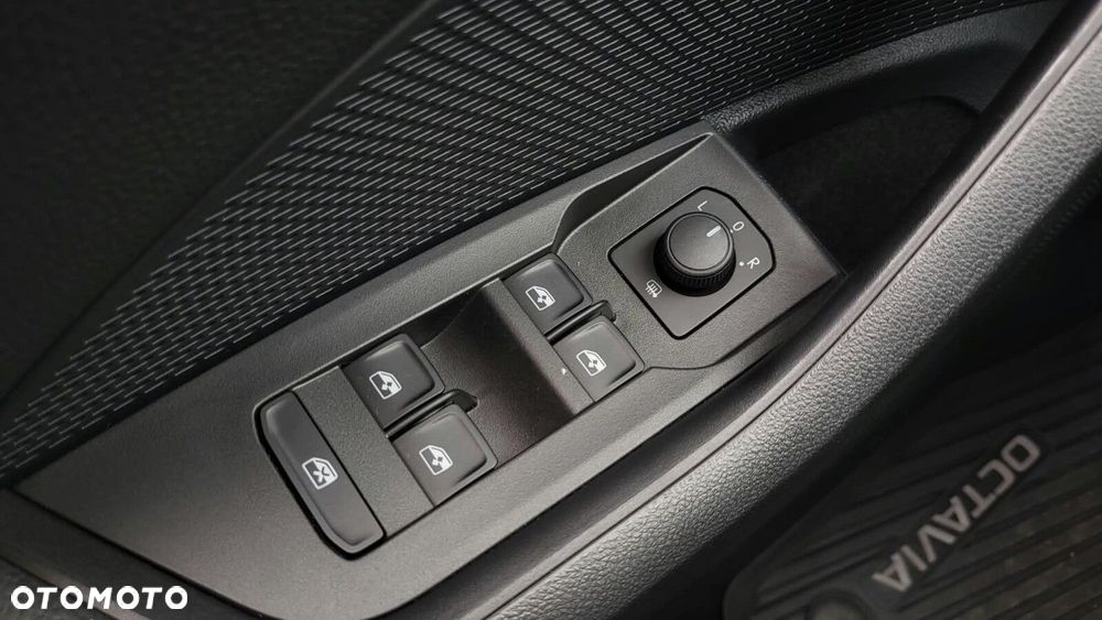 Skoda Octavia - 17