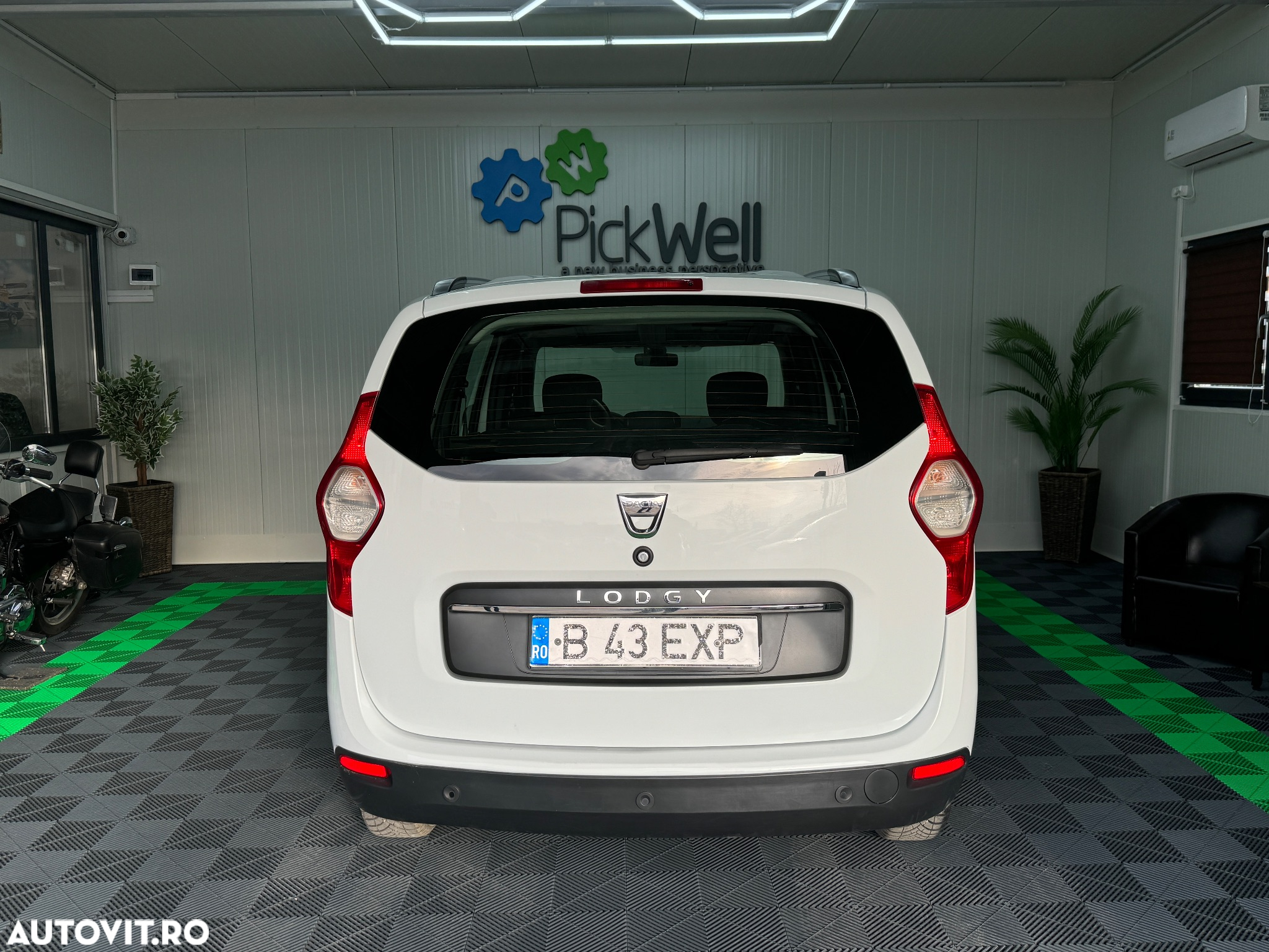 Dacia Lodgy 1.5 Blue dCi SL Techroad - 5