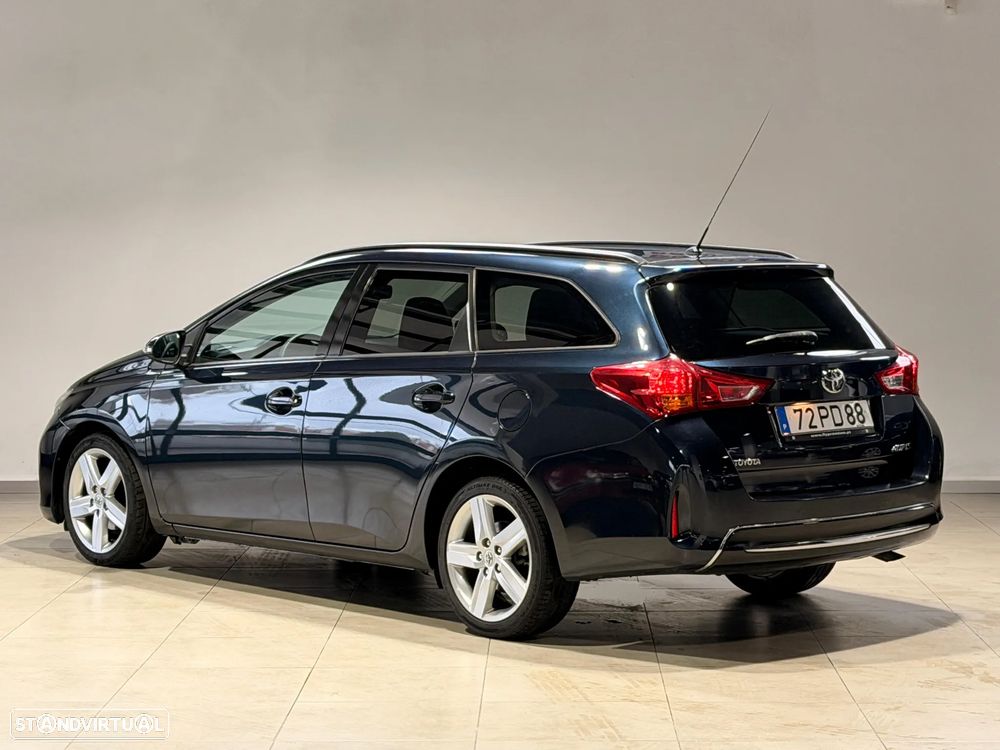 Toyota Auris Touring Sports 1.4 D-4D Com+P.Sport +Navi - 5