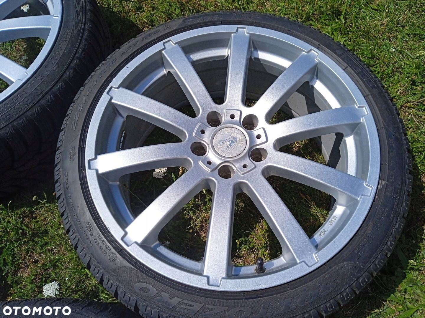 Felgi aluminiowe 5x112 Audi Q2 Q3 Skoda Karoq Tiguan BMW X2 X3 opony 8x18 - 5