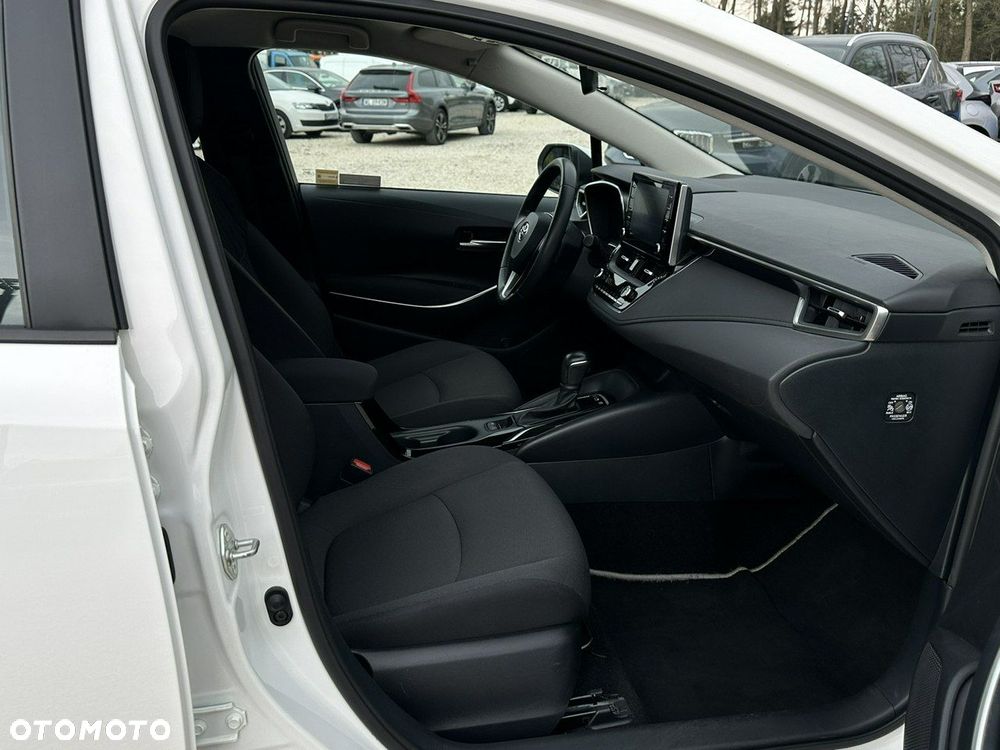 Toyota Corolla - 20