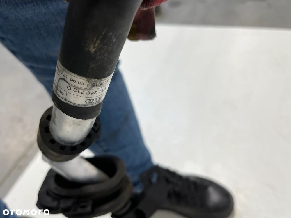 WĄŻ PRZEWÓD RURKA KLIMATYZACJI Q5 8R 8R1260712D - 2