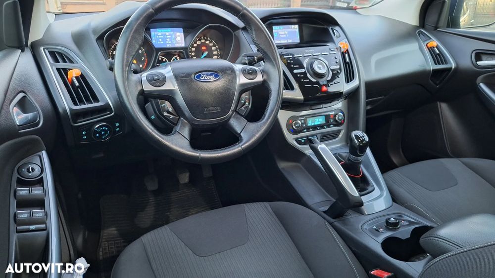 Ford Focus 1.6 TI-VCT Titanium - 8