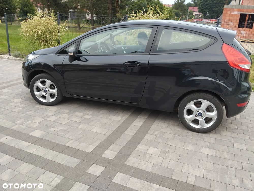 Ford Fiesta - 4