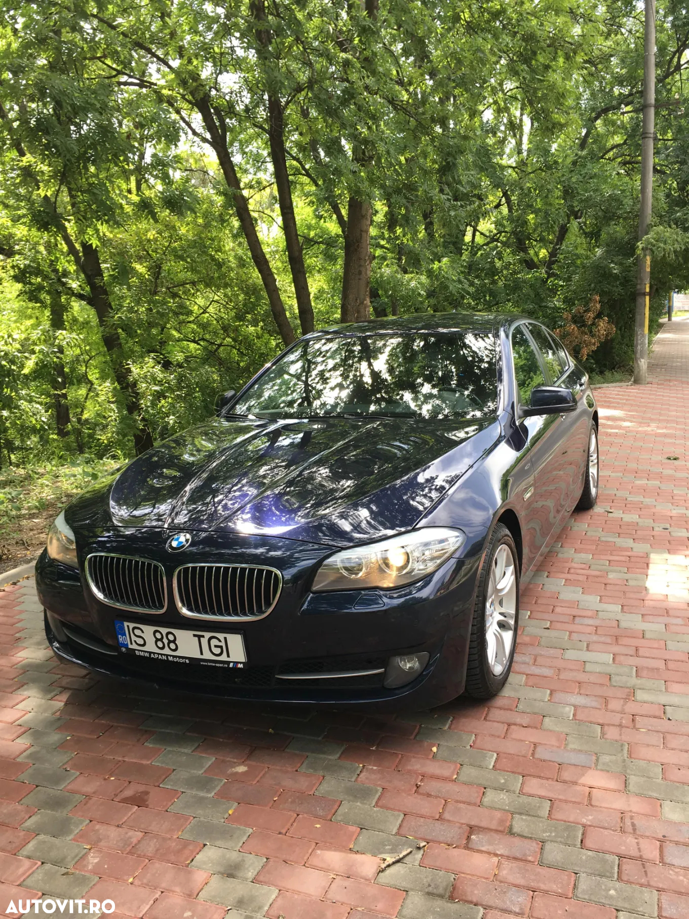 BMW Seria 5 520d - 10