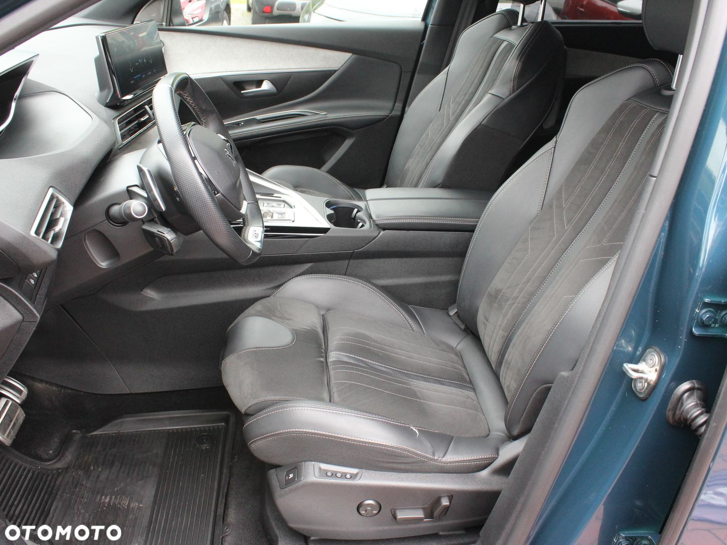 Peugeot 5008 1.2 PureTech GT Pack S&S EAT8 - 11