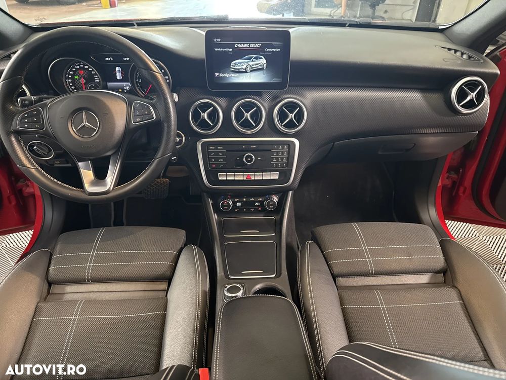 Mercedes-Benz A 200 d 7G-DCT - 10