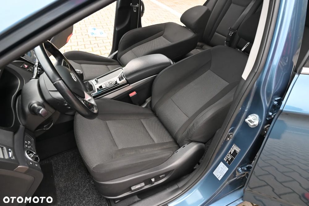 Hyundai i40 1.6 GDI Style - 37