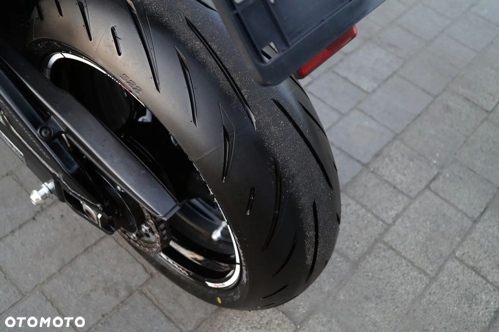 Honda CBR - 14